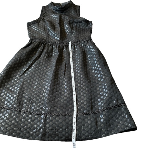 Lilly Pulitzer Zaria Dress- onyx polka dots jacquard, metallic. Size 6 - Picture 8 of 15